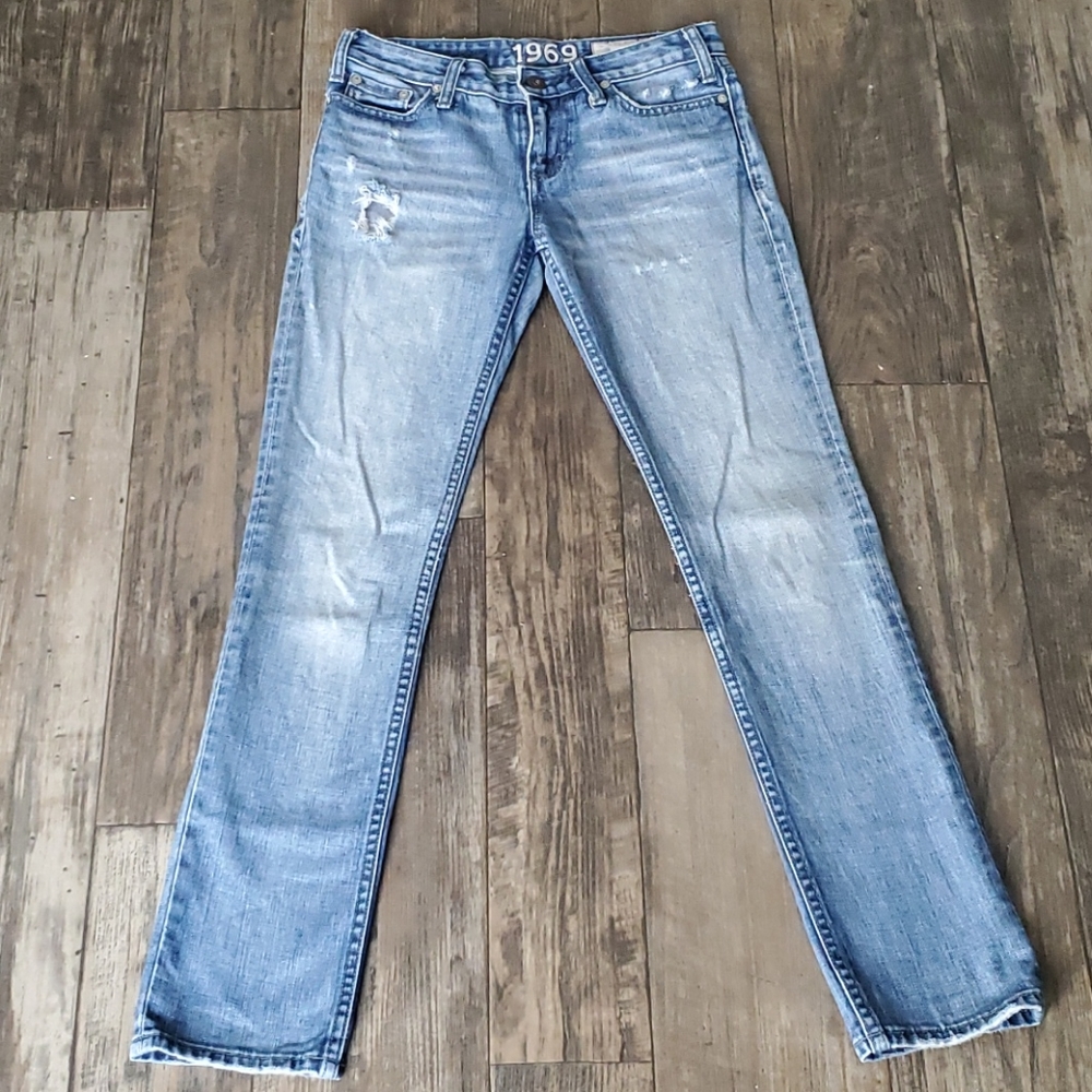 1969 Ultimate Skinny Stonewash Distressed Jeans